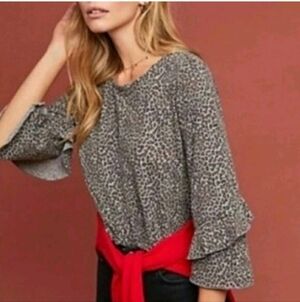 Anthropologie T La Leopard Print Tee Shirt Top Gray Small